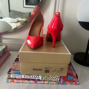 Michael Kors Coral Heel Size 8